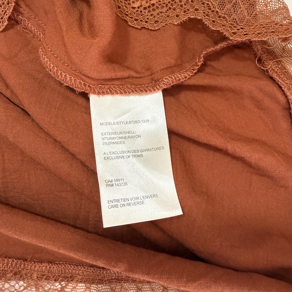 Tribal Jeans Burnt Orange Lace Trim Tank Top Rayon Spandex Size Large - Picture 5 of 6